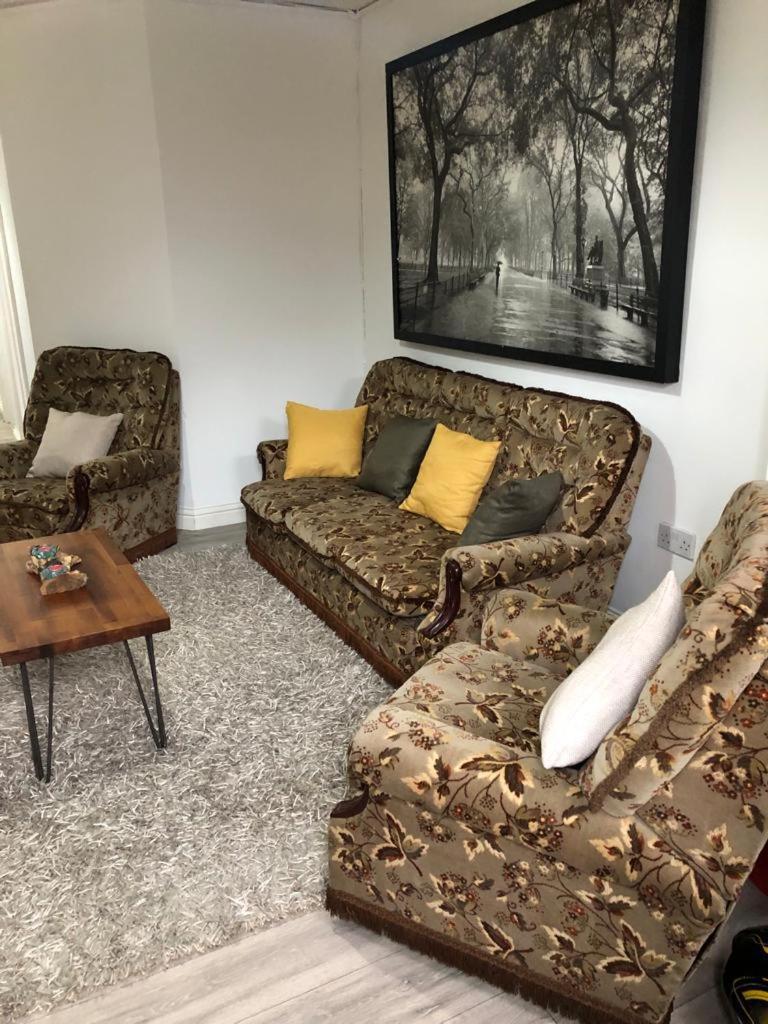 Bed and Breakfast Alpha House Лондон Экстерьер фото